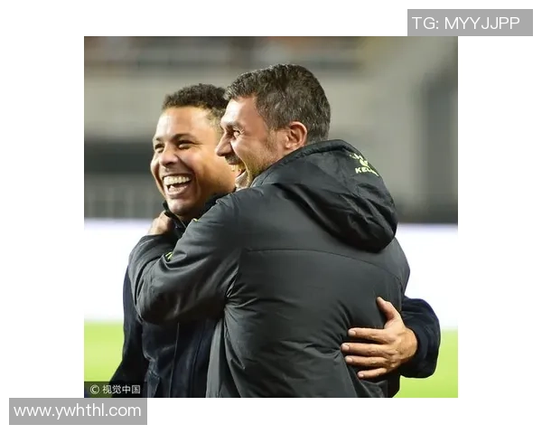 大罗与马尔帝尼的巅峰对决谁才是真正的足球传奇之王 大罗与马尔帝尼的巅峰对决谁才是真正的足球传奇之王